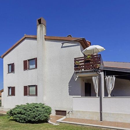 Nada In Vinkuran Vila PUY Exterior foto