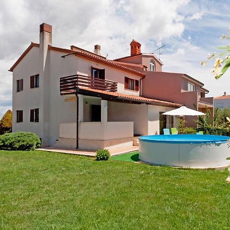 Nada In Vinkuran Vila PUY Exterior foto