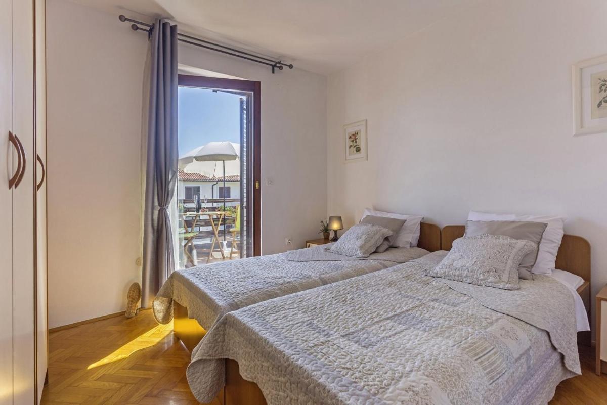 Nada In Vinkuran Vila PUY Exterior foto