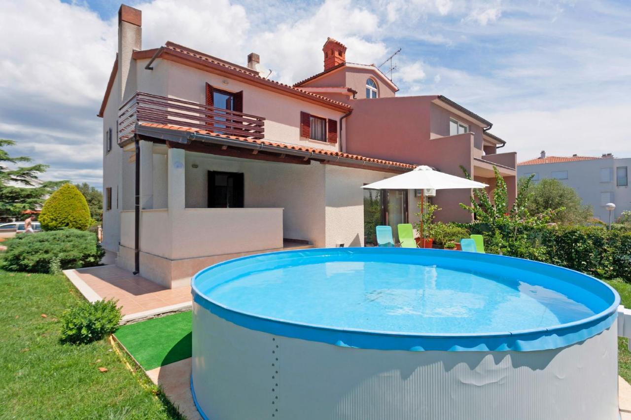 Nada In Vinkuran Vila PUY Exterior foto